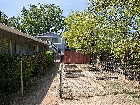5th image of 1959 Wright Street #1
