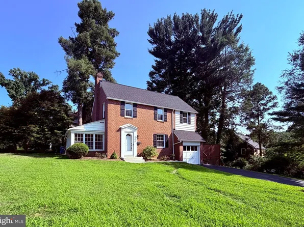 800 Pleasant Hill Rd, Wallingford, PA 19086