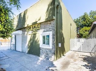 711 W Vernon Ave, Los Angeles, CA 90037
