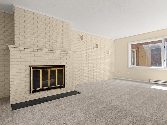 4th image of 1 Colt Rd APT 7