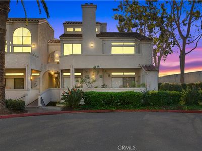 5096 Tortuga Dr APT 211, Huntington Beach, CA, 92649