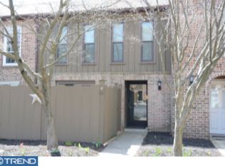 90 Burning Tree Ln, Reading, PA 19607