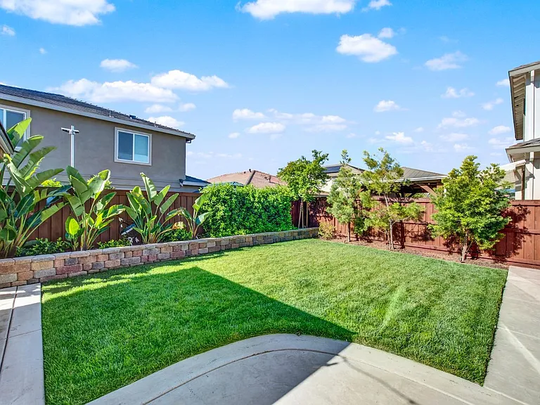 4037 Crane Ct — Photo 47