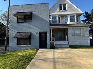 12816 Detroit Ave #2, Lakewood, OH 44107