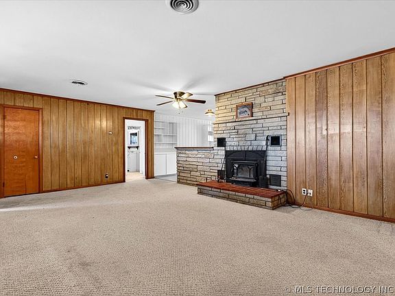5th image of 1905 Lynn Ave