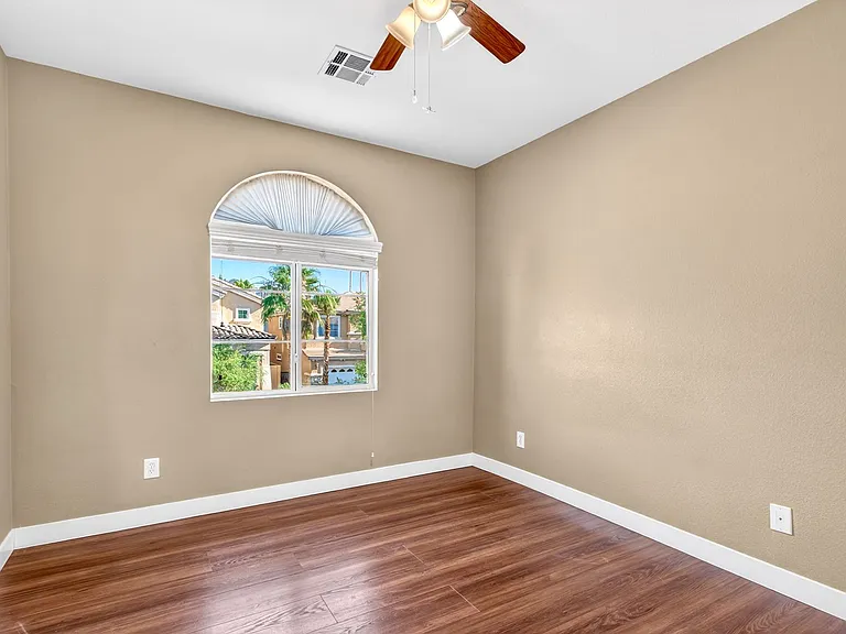 11757 Del Sur Ave — Photo 25