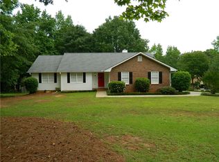 205 Ridgewood Cir, McDonough, GA 30252