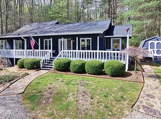 926 Camp Creek Rd, Saluda, NC 28773