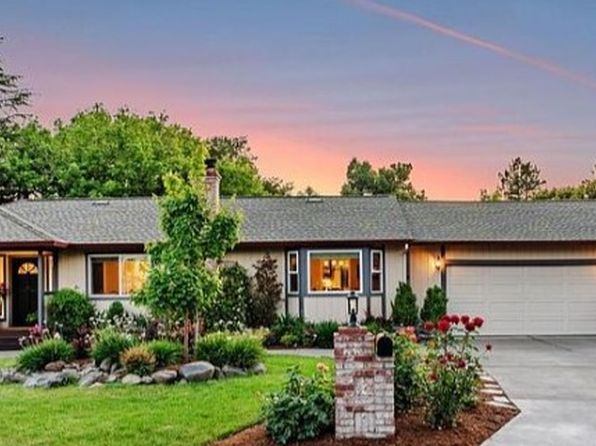 6139 Lockwood Dr