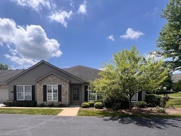 2132 University Commons Dr SE, Massillon, OH 44646