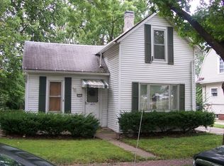 403 E Green St, Urbana, IL