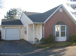 40 Morden Close, Freehold, NJ 07728
