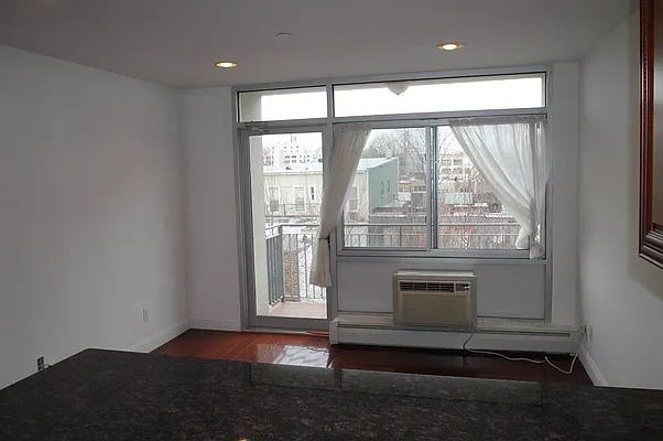 Rented by Nest Seekers International | media 12