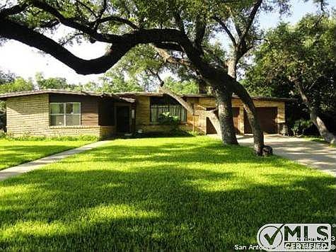 1st image of 438 Forrest Hill Dr