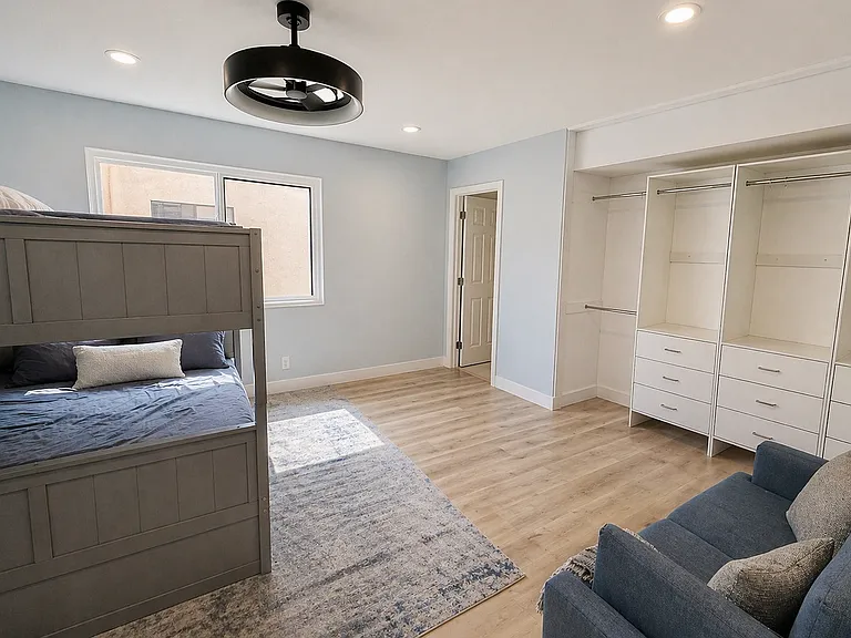 1103 Sheila Ct — Photo 8