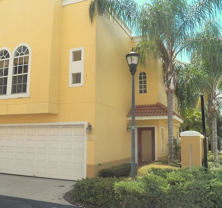 1st image of 3301 Las Campos Pl