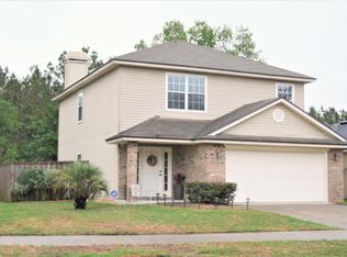 2587 Carson Oaks Dr, Jacksonville, FL 32221