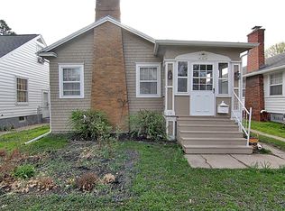 2409 D Ave NE, Cedar Rapids, IA 52402