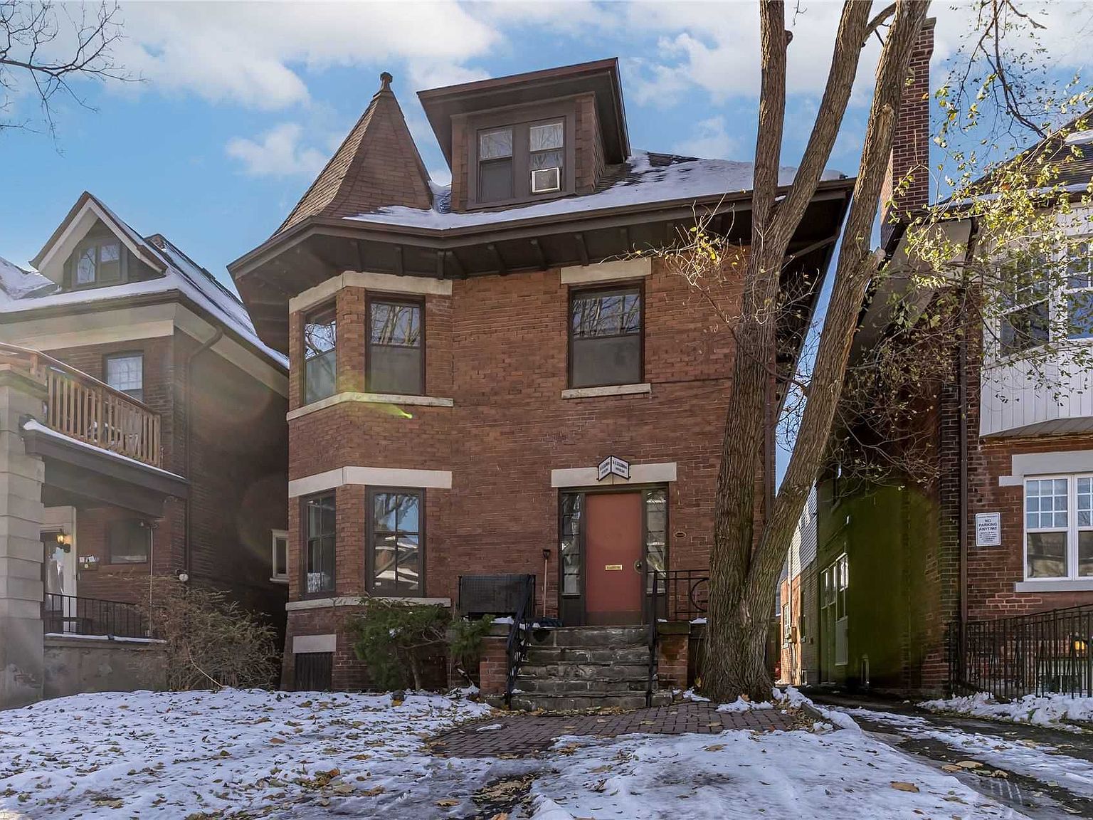 546 Palmerston Blvd FLOOR 2, Toronto, ON M6G 2P5 Zillow