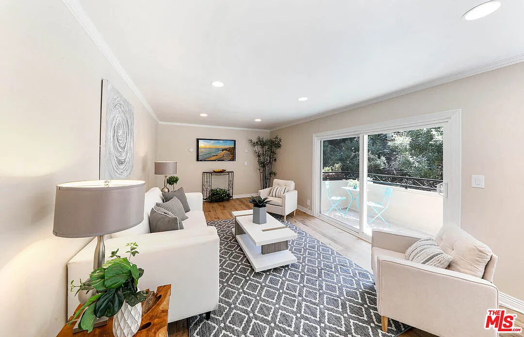2 bed, 1153 sqft, $3,800 — Photo 1