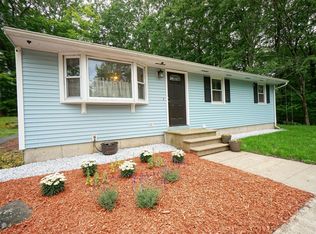 5 Darlene Dr, Raymond, NH 03077