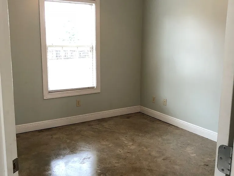306-310 Wesley Pl #314 — Photo 5