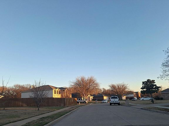 5th image of 9209 Glen Falls Ln