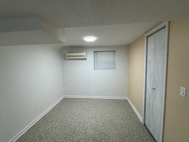 4924 S Karlov Ave #B — Photo 5