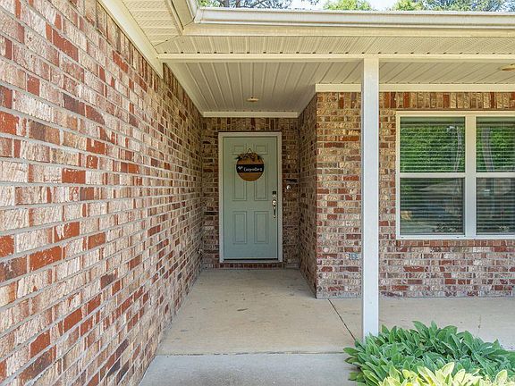 3rd image of 515 S Shady Ln