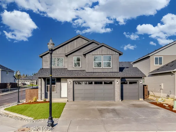 650 NW 28th St, Battle Ground, WA 98604