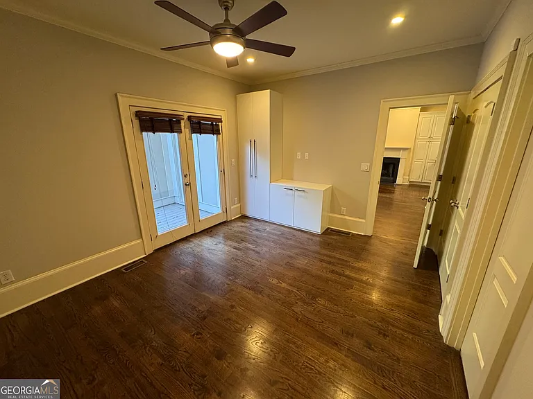 1092 McLynn Ave NE — Photo 24