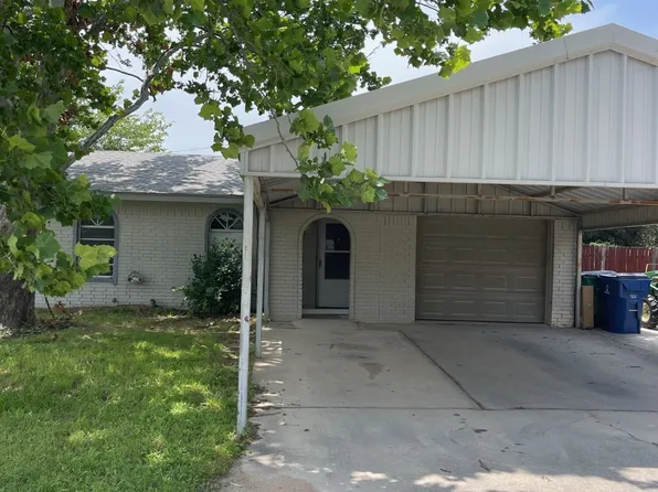 100 Laguna Vista Ct, Chico, TX 76431