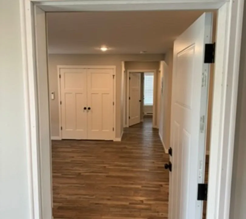 105 Saint Lawrence St
