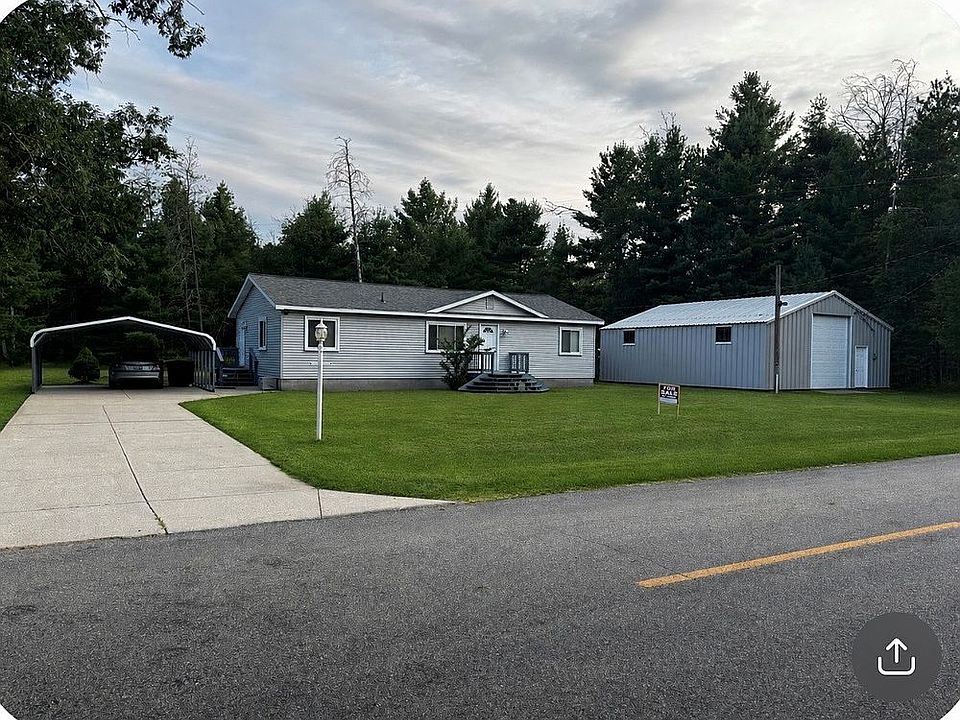 1st image of 3057 W 72nd St