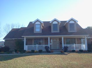 2540 Morgan Ross Rd, Hamilton, OH 45013