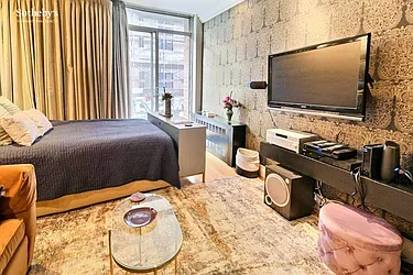 Rented by Sotheby's International Realty