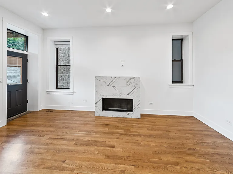 3517 N Reta Ave #1R — Photo 8