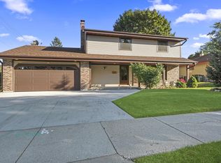 751 Sherman Way, West Bend, WI 53090