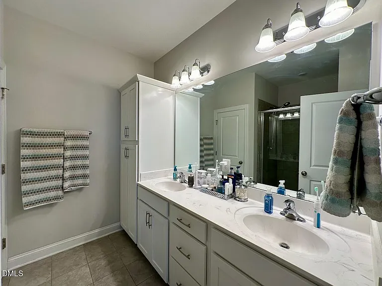 230 Marietta Way — Photo 15