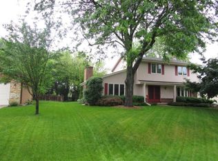 5618 Little Timber Dr, Racine, WI 53403