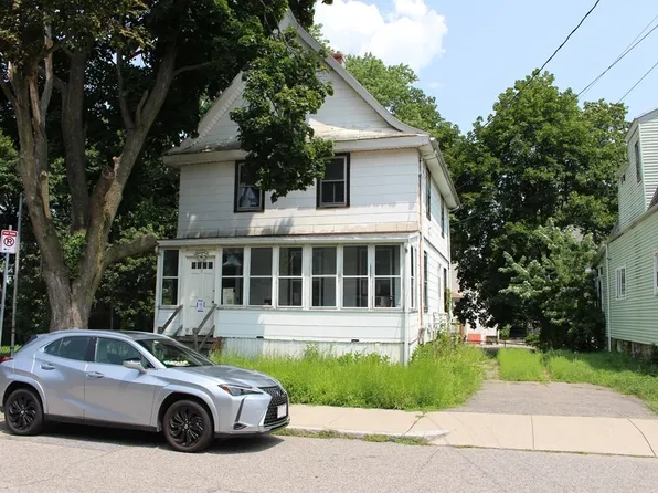 9 Sorrento St, Allston, MA 02134