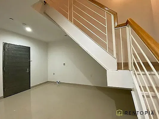 Rented by Rentopia | media 23