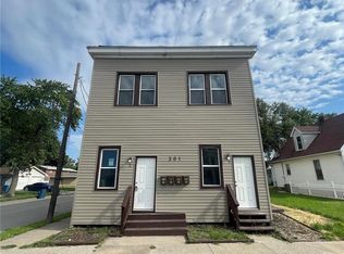 301 E Lorena Ave, Wood River, IL 62095