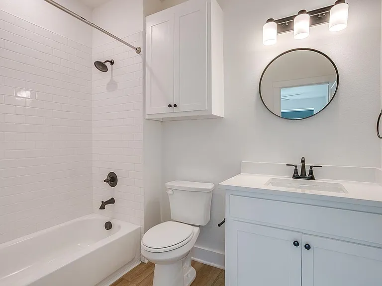 2345 Benbrook Blvd — Photo 45