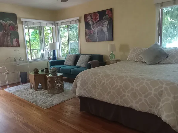 6111 1/2 Alcott St, Los Angeles, CA 90035