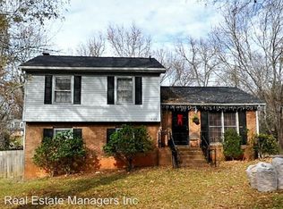 220 Stone Post Rd, Charlotte, NC 28217