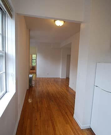 2nd image of 320 W 17th St APT 3RE