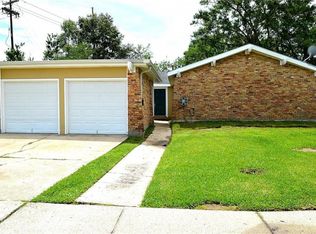 880 Fairfield Ave, Gretna, LA 70056