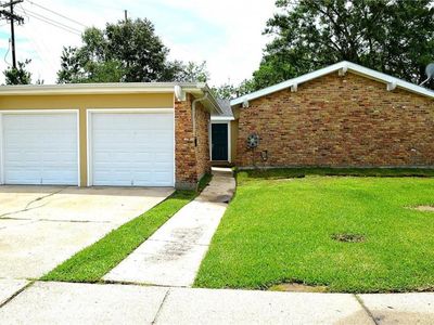 880 Fairfield Ave, Gretna, LA, 70056