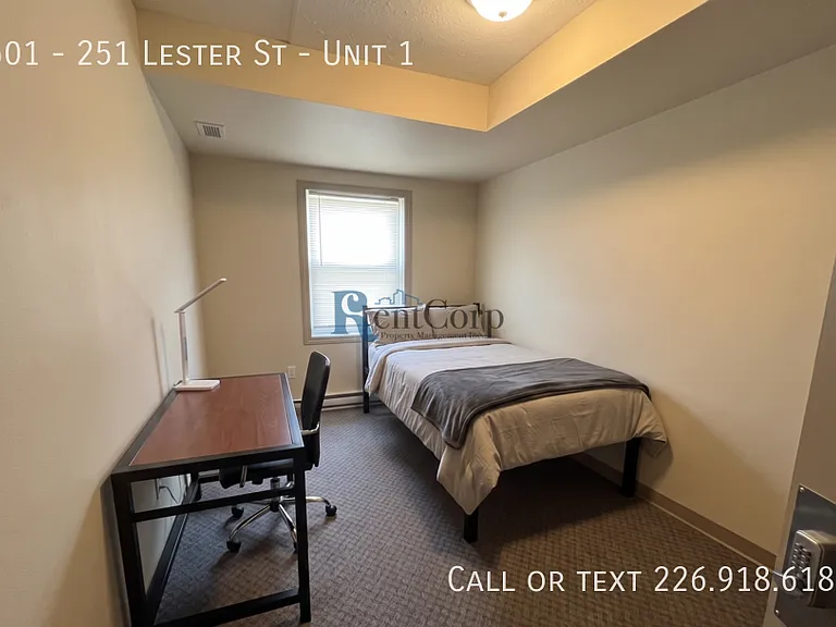 501 Lester St #1 — Photo 1